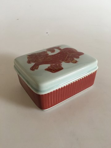 Royal Copenhagen Unique lidded box by Thorkild Olsen