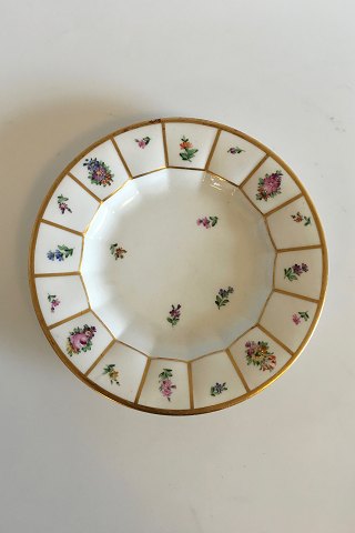 Royal Copenhagen Henriette Plates No 8518
