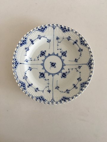 Royal Copenhagen Blue Fluted Full Lace Dinner Plate No 1084