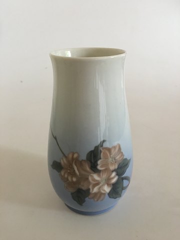 Bing & Grondahl Art Nouveau vase No 8812/210