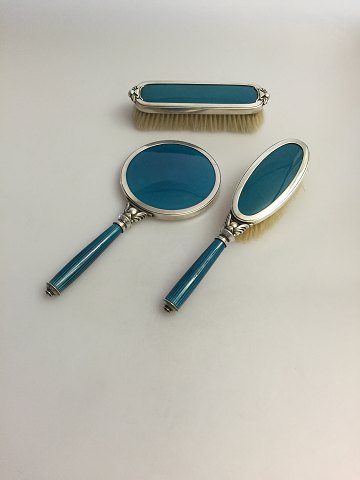 Georg Jensen Brushes and Mirror No 4000 in Sterling Silver and Porcelain 
designed by Harald Nielsen