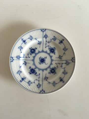 Royal Copenhagen Blue Fluted Plain Plate No 617