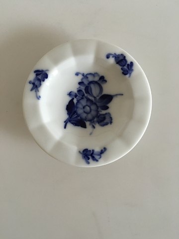 Royal Copenhagen Blue Flower Angular Butter Cup No 8554