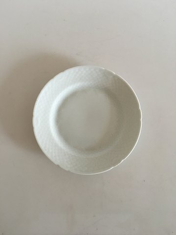 Bing & Grondahl Elegance, White Cake Plate No 28