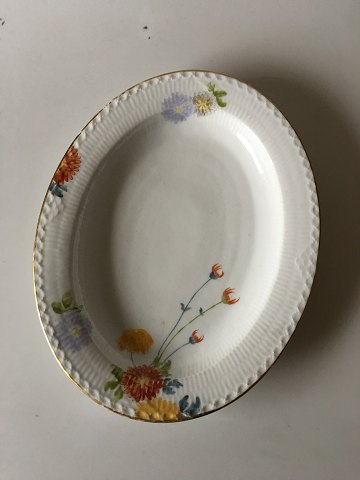Royal Copenhagen No 93 White Half Laced w. Flowers and Gold Oval Serving Dish 
37.5 cm