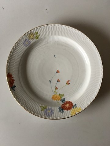 Royal Copenhagen White Half Laced w. Flowers and Gold Round Serving Dish