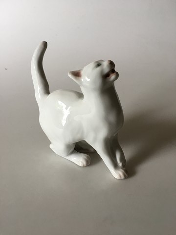 Royal Copenhagen Cat Figurine No. 758.