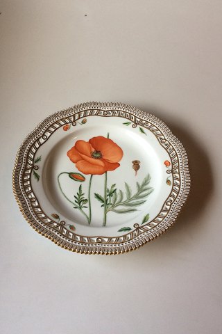 Royal Copenhagen Flora Danica Dinner Plate with pierced border No 3553