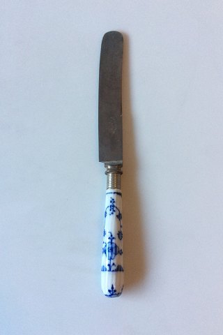 6 Royal Copenhagen Blue Fluted Plain. Dinner Knife with Porcelain Handle