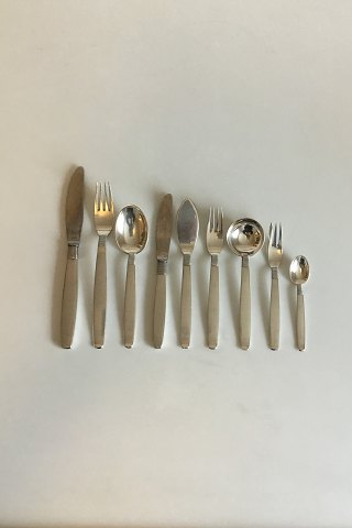Hingelberg No 18 Sterling Silver Set for 12 persons, 108 Pieces