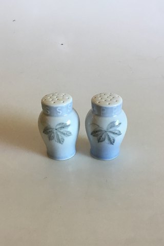 Bing & Grondahl Falling Leaves Salt and Pepper Shakers No 62A and No 541