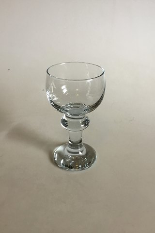 "Hunter Glass" Red Wine Glass from Holmegaard"