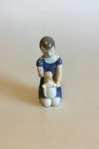 Bing & Grondahl Girl with Doll Figurine No 2191