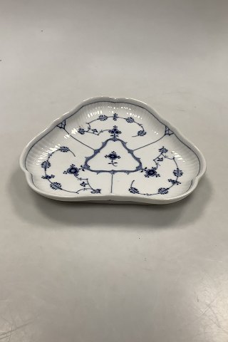 Royal Copenhagen Blue Fluted Plain Triangular Tray privat painted from 1926
