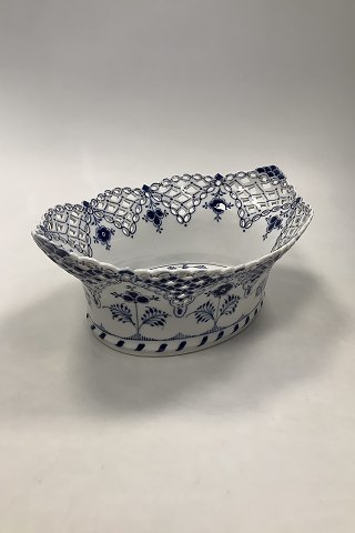 Royal Copenhagen Blue Fluted Full Lace Oval Bowl No 1059