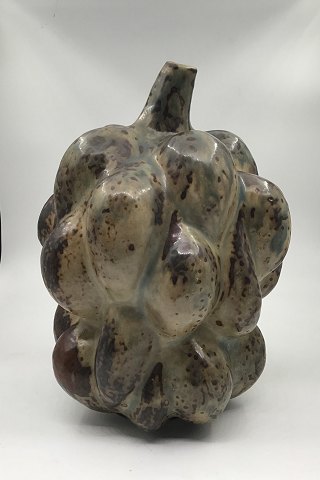 Royal Copenhagen Axel Salto. Fruit shaped stoneware vase No. 20818, Sung glaze