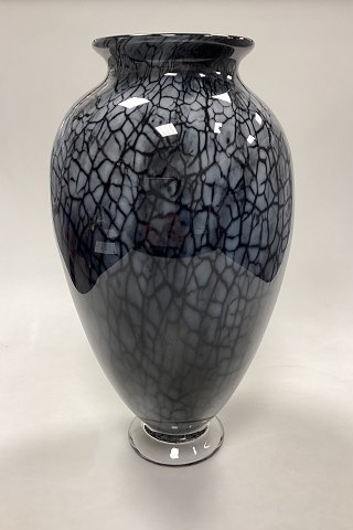 Glass Vase by James Moody No. 2/300