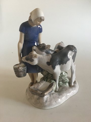 Bing & Grondahl Figurine Girl with Calfs No 2270