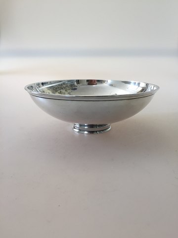 Georg Jensen Sterling Silver Bowl by Sigvard Bernadotte No 990B