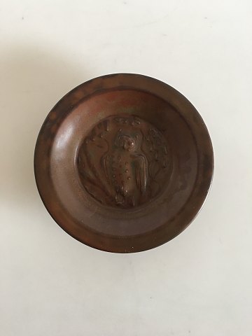 Bing & Grondahl Stoneware Dish by Gunner Nylund No 697