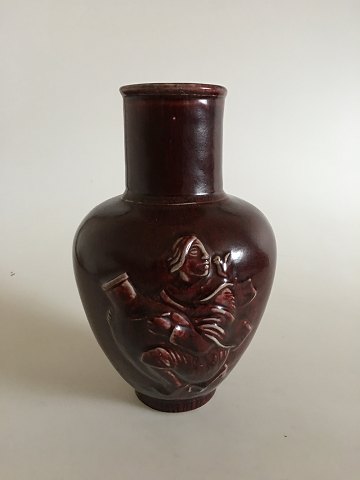 Royal Copenhagen Jais Nielsen vase in Oxblood Glaze No 20247