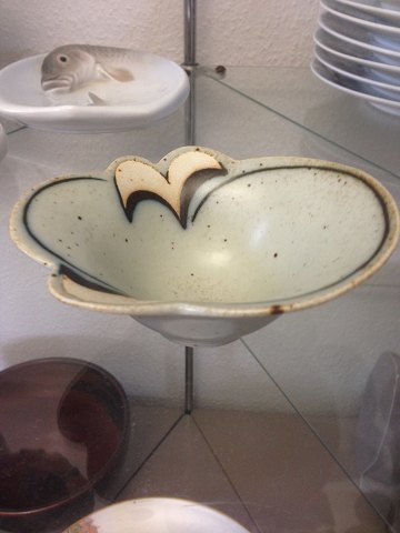 Royal Copenhagen Unique bowl by Ellen Malmer