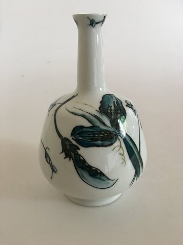 Bing and Grondahl Unique vase by Cathinka Olsen No 192