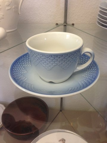 Bing & Grondahl Blue Tone - Seashell Hotel Morning cup /Tea cup and saucer No 
746