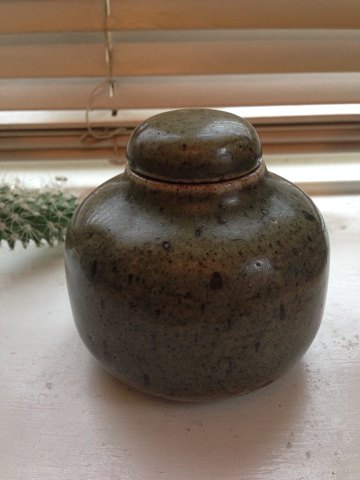 Bing & Grondahl Stoneware Vase with lid by Valdemar Pedersen in nice green glaze