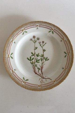 Royal Copenhagen Flora Danica Dinner Plate No 3549