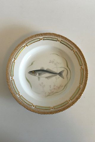 Flora Danica Fish Dinner Plate No 3549