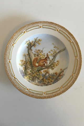 Royal Copenhagen Flora Danica Animal Dinner Plate No 239/3549