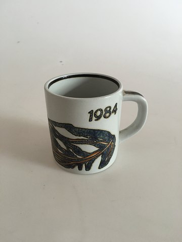 Royal Copenhagen Small Annual Mug 1984