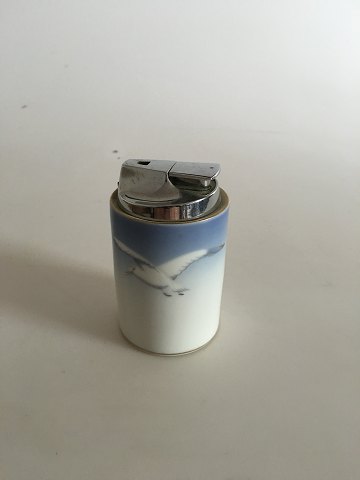 Bing & Grondahl Seagull with Gold Lighter No 367