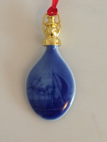 Royal Copenhagen Drop Ornament 2012