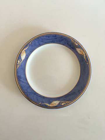 Royal Copenhagen Blue Magnolia Luncheon Plate No 622