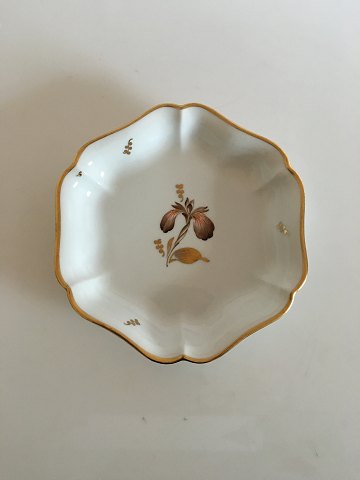 Royal Copenhagen Brown Iris Cake Dish No 9458