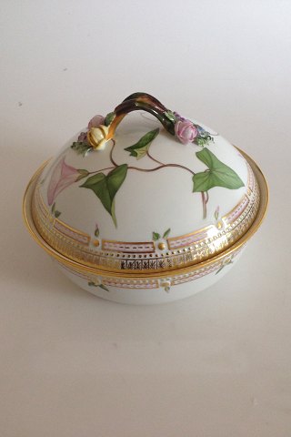 Royal Copenhagen Flora Danica Lidded Bowl No 174/3568