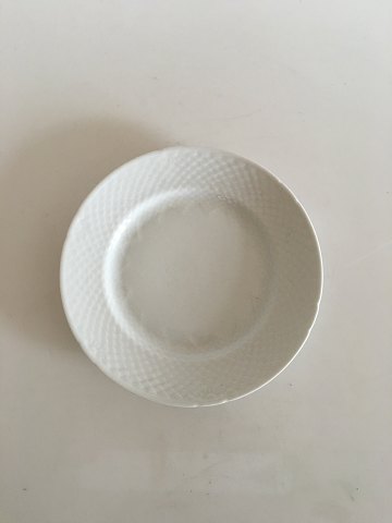 Bing and Grondahl Elegance, White Luncheon Plate No 26 / 326