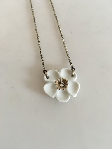 Royal Copenhagen Necklace with Flower Pendant in Porcelain