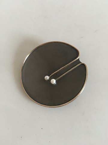 Hans Hansen Brooch in Oxidized Sterling Silver with Pearl and Gilded Rim