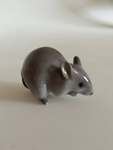 Royal Copenhagen Figurine of Grey Mouse No 2564