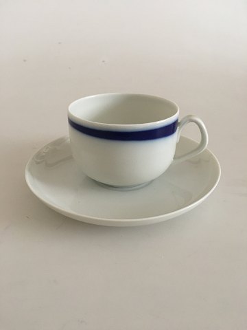 Bing & Grøndahl Comet Teacup and Saucer No 475