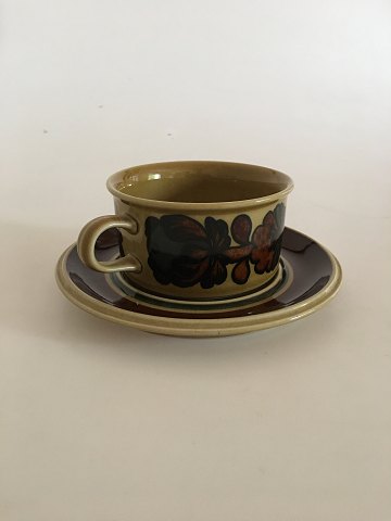 Arabia Finland "Otso" Teacup with Saucer