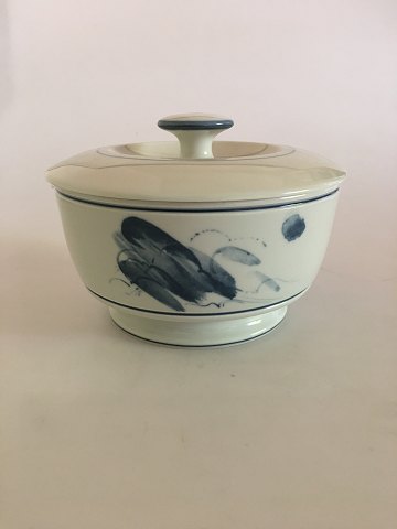 Bing & Grondahl Cumulus Lidded Bowl no. 512