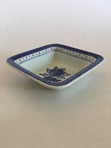 Royal Copenhagen "Blue Tranquebar" Square Bowl No 1338