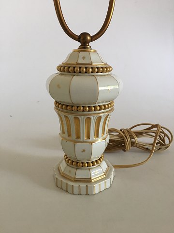 Bing & Grondahl Tegner lamp with gold decoration No 1108 KG