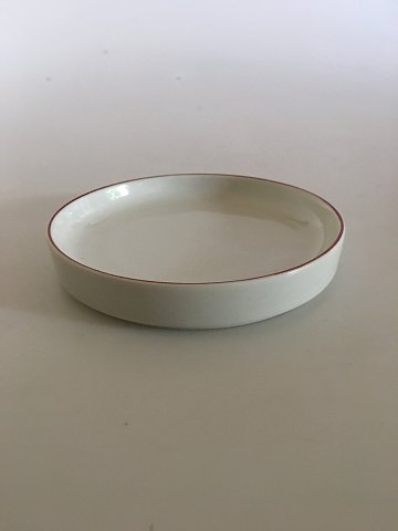 Royal Copenhagen Rødtop / Red Line Round Dish No. 6201