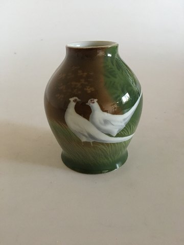 Heubach Art Nouveau Vase decorated with two White Pheasants