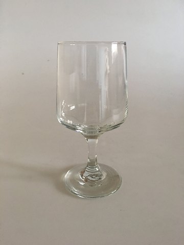 Mandalay White Wine Glass from Holmegaard, Tall. 13.5 cm H
